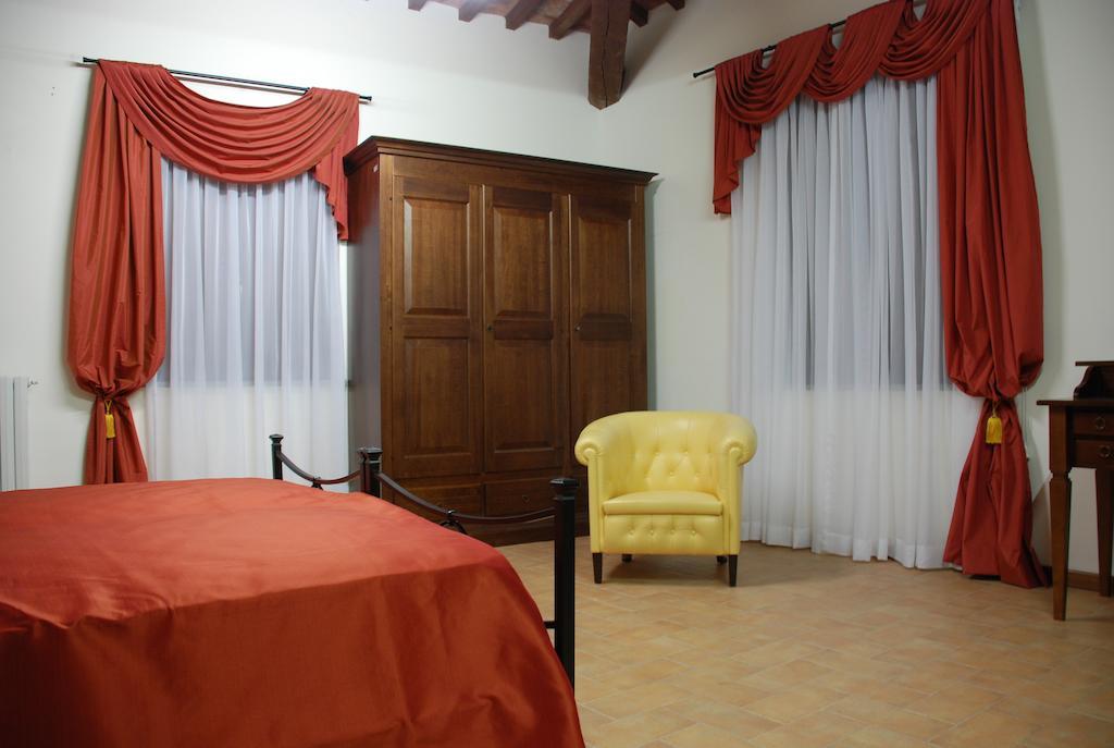 Belforte del Chienti Palazzo Bonfranceschi Bed & Breakfast 部屋 写真